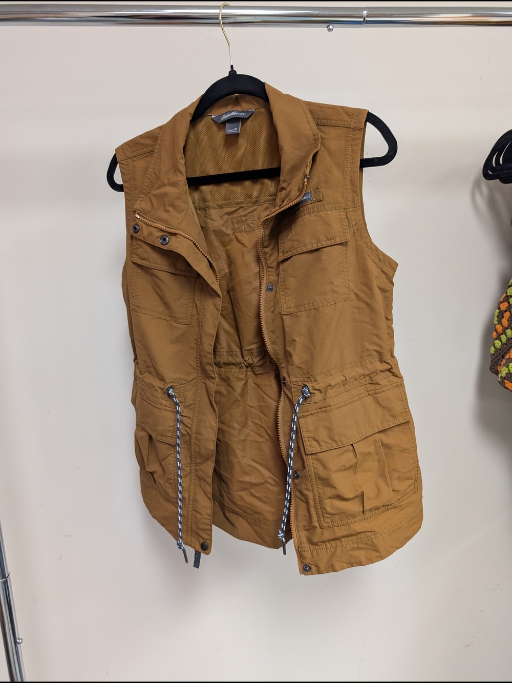 Eddie Bauer Trekker Vest Caramel Brown - Picture 7 of 9